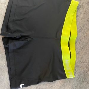 Nike Pro sz. XL